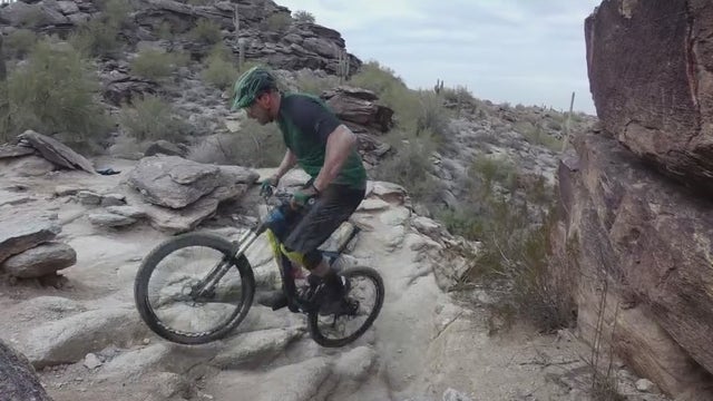 Armed thieves rob mountain bikers in the Oakland Hills