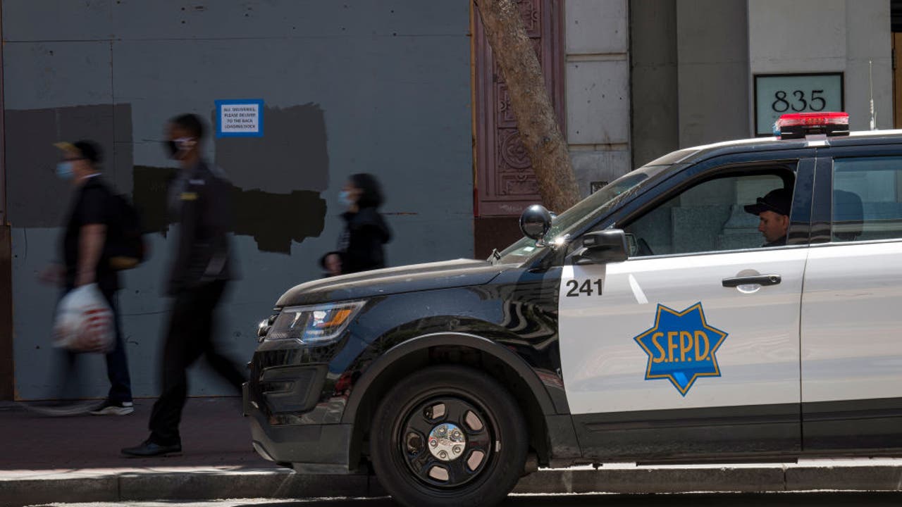 San Francisco to hire 220 police officers San Francisco to hire 220 police officers