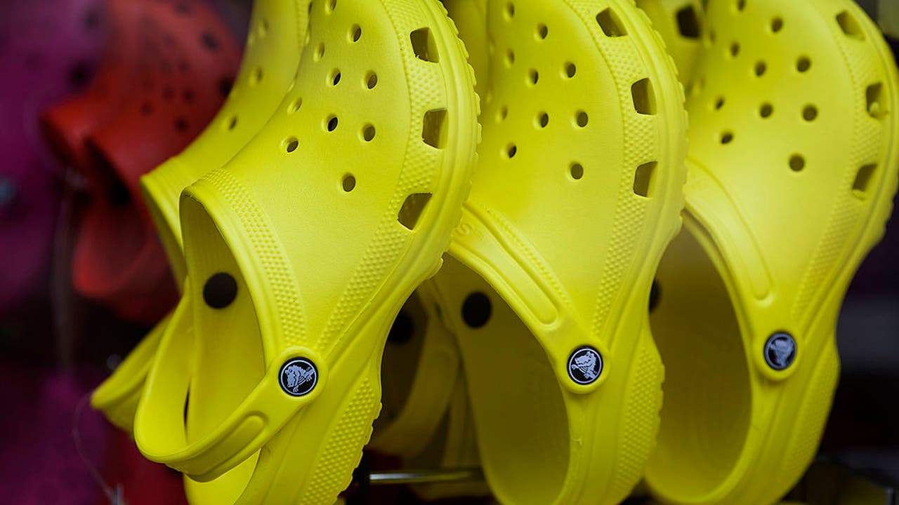 Crocs offering free clogs to healthcare workers as COVID-19 pandemic ...