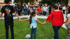 Parents need time with peers to process Texas school massacre, experts say