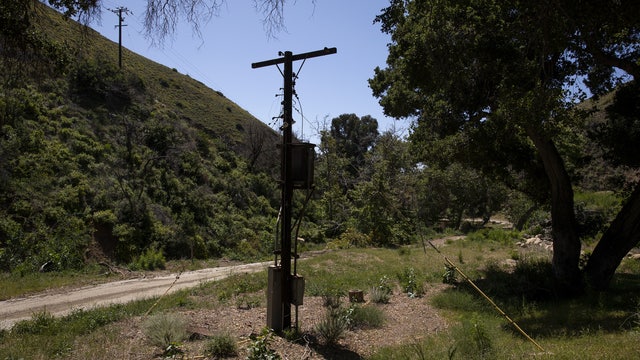 California lays out plan to drastically cut fossil fuel use