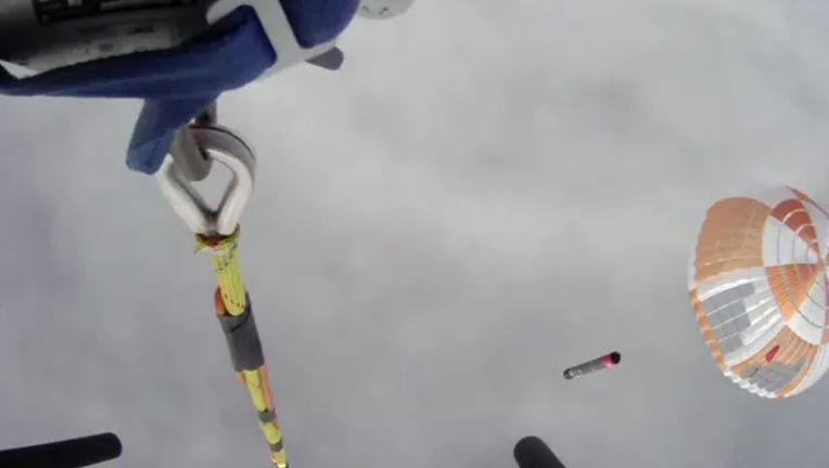 Rocket parachute