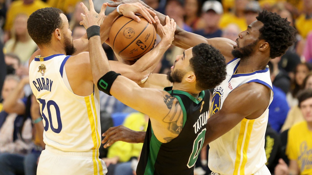Warriors take 3-2 lead in NBA finals after defeating Celtics 104-94