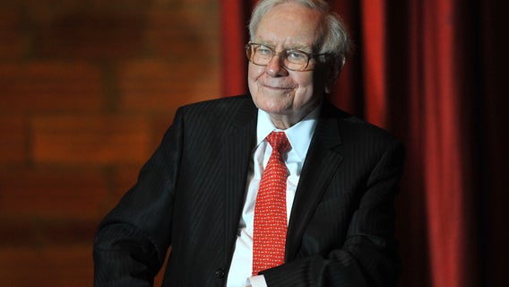 Bidder shells out $19 million for lunch with Warren Buffett; benefits GLIDE Foundation