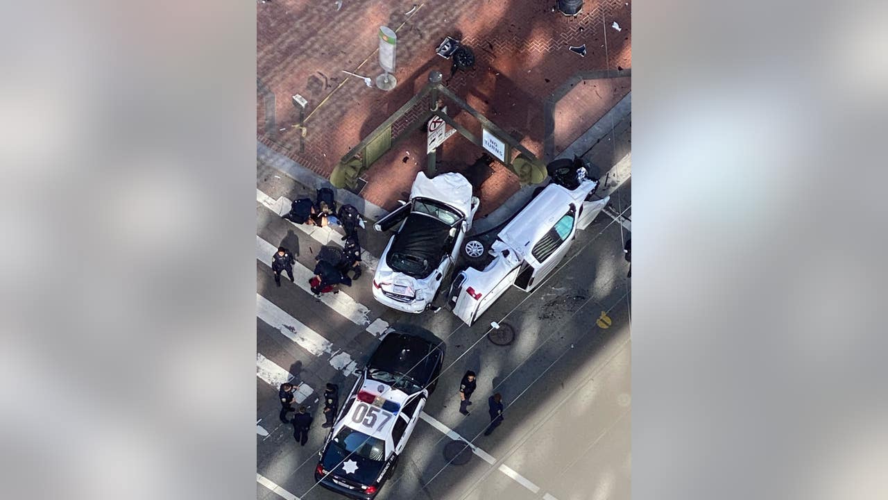 SFPD say report of gunfire led to police pursuit, downtown vehicle crash ending