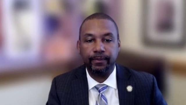 San Francisco supervisor responds to report of using slur, berating sheriff's cadet at City Hall