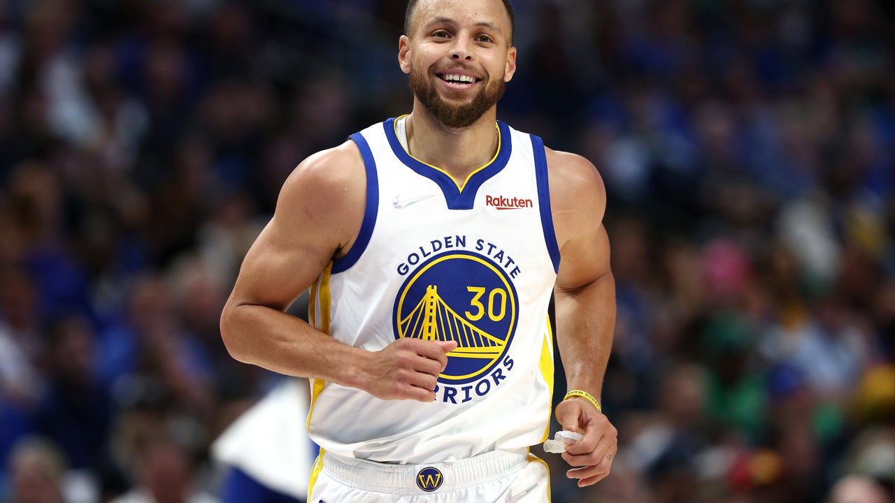 Stephen Curry Golden State Warriors 2021-22 White Jersey with 75th