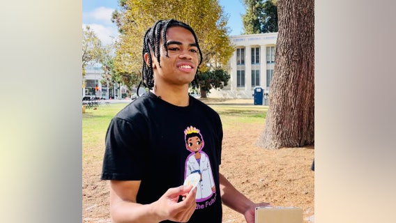 Oakland Tech grad Ahmed Muhammad brings together thousands in the community in the name of science