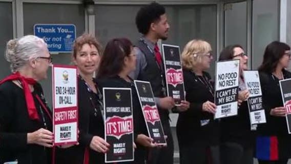 Southwest Airlines flight attendants picket at Oakland Airport, day after SFO food workers go on strike