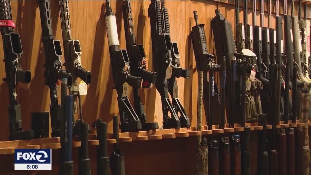 Redwood City approves temporary ordinance prohibiting gun shops