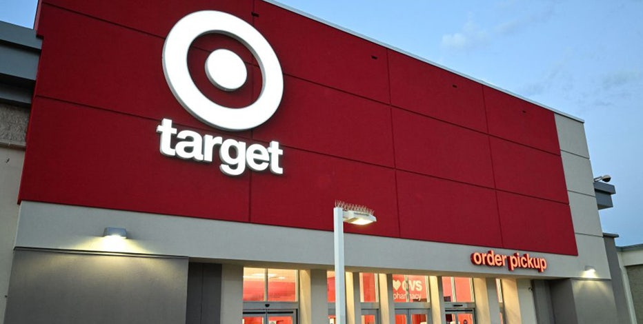 Tupperware moves from living rooms to Target stores - CBS News