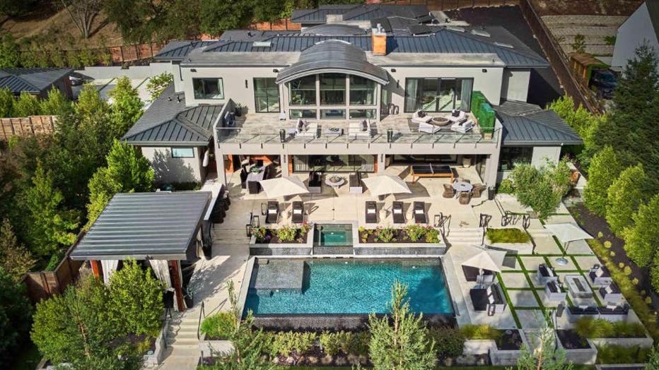 Steph Curry's mansion for sale in Alamo