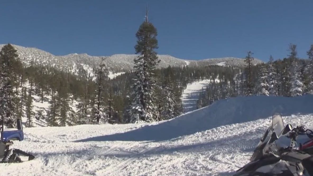 Sierra snow: It's beginning to look a lot like Christmas