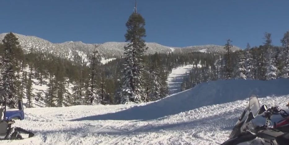 Sierra snow: It's beginning to look a lot like Christmas