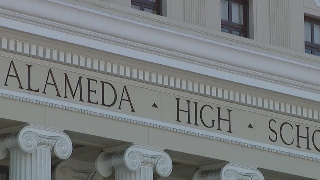 Suspect held after touching girl and trying to kiss another at Alameda High