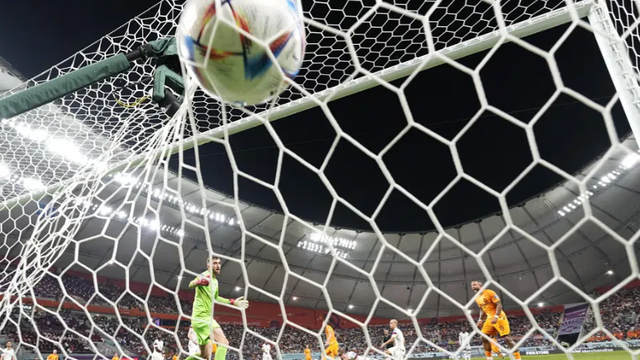 Netherlands eliminates US in round of 16 at World Cup