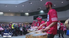 49ers faithful hit the road to root on the red and gold