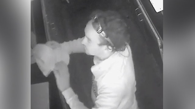 Police in Florida looking for 'pooping perpetrator'