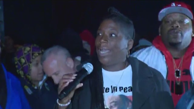 Family, friends in Sacramento remember Tyre Nichols at skate park