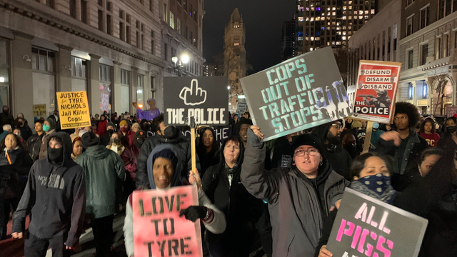 Hundreds protest in Oakland over beating death of Tyre Nichols