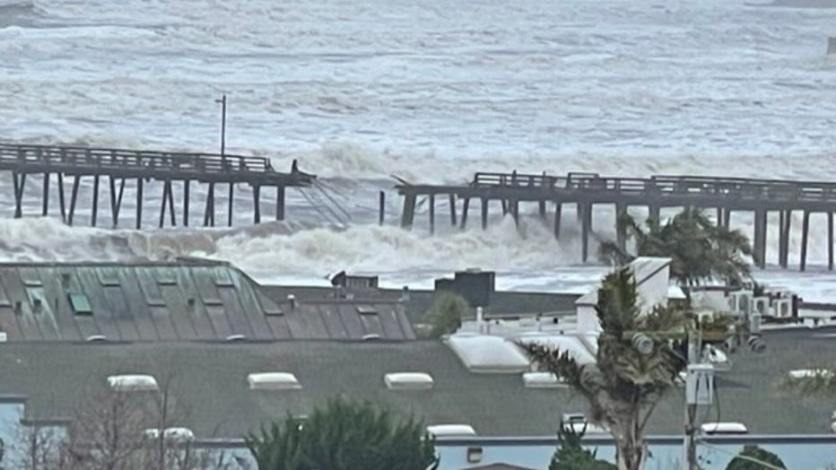 Capitola Seacliff piers in Santa Cruz County torn apart in storm