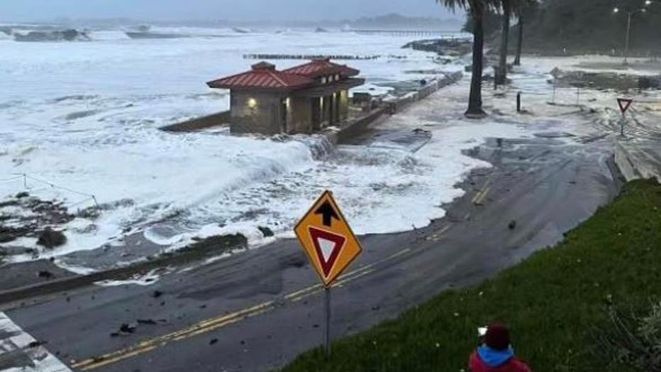 Capitola Seacliff piers in Santa Cruz County torn apart in storm