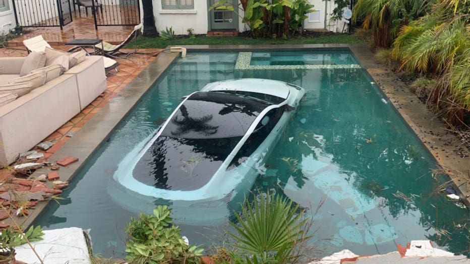 tesla-drives-into-pasadena-pool