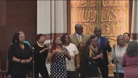 Oakland's FAME church holds service at synagogue after fire