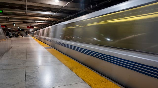 BART passenger shot, pistol-whipped