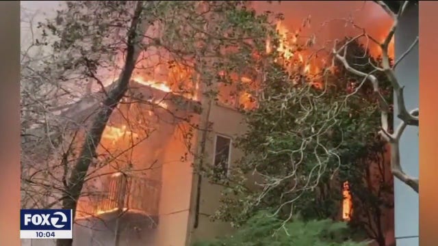 Defensible space aids in battling Oakland hills fire chief says