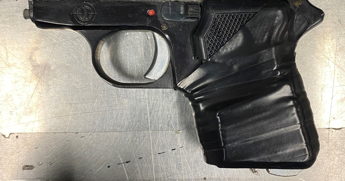 Student arrested after bringing gun onto Santa Rosa high school campus ...