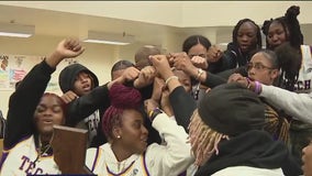 'Leave your mark:' Oakland Tech basketball team wins state championship