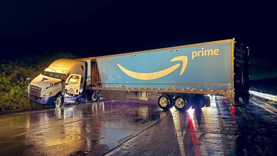 Amazon truck jackknifes in Pleasanton