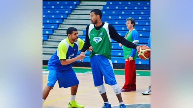 Professional Richmond basketball player is Bay Area legend