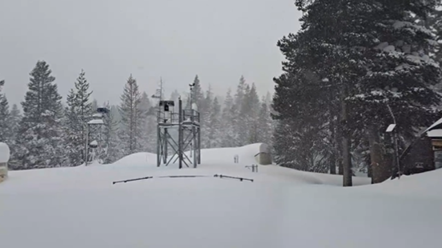 Severe winter storm closes Tahoe ski resorts, major highway