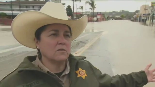 Pajaro River levee breaches in Monterey County; thousands evacuate