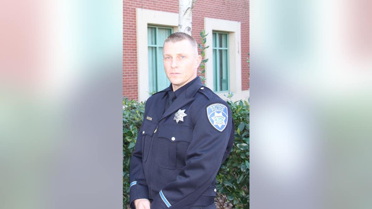 Last officer in Antioch, Pittsburg police corruption case sentenced