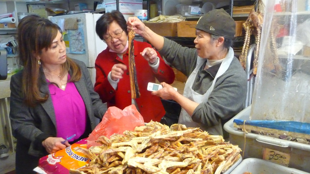 Amber Lee's Chinatown: SF native's cultural bridge to her favorite
