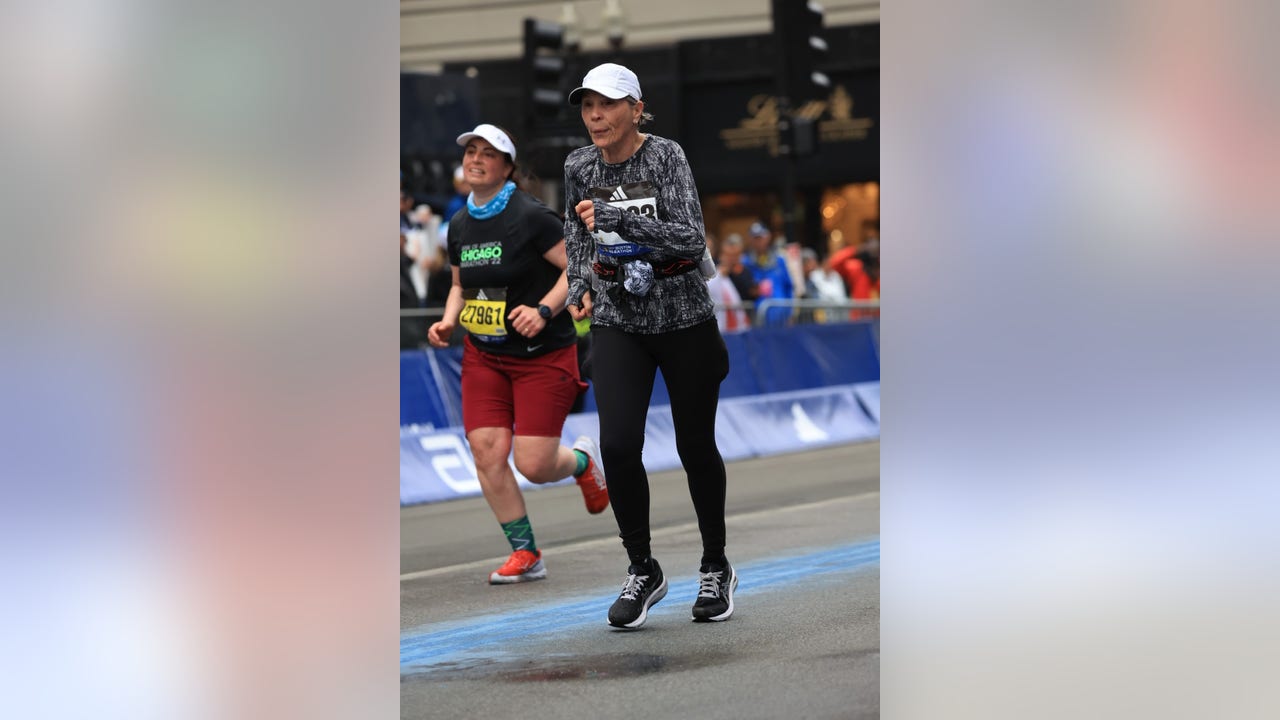 77-year-old Bay Area nurse competes in her 37th straight Boston Marathon, extending her record streak - Vimarsana News