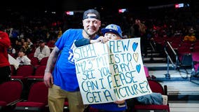 Warriors and fans prepare for Game 1 of the NBA Playoffs