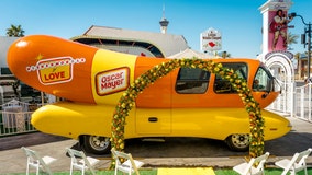 Oscar Mayer to allow couples to elope inside iconic Wienermobile