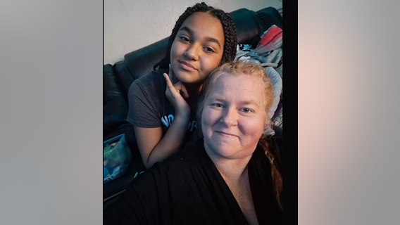 Mother, 13-year-old daughter fatally shot in Oakland