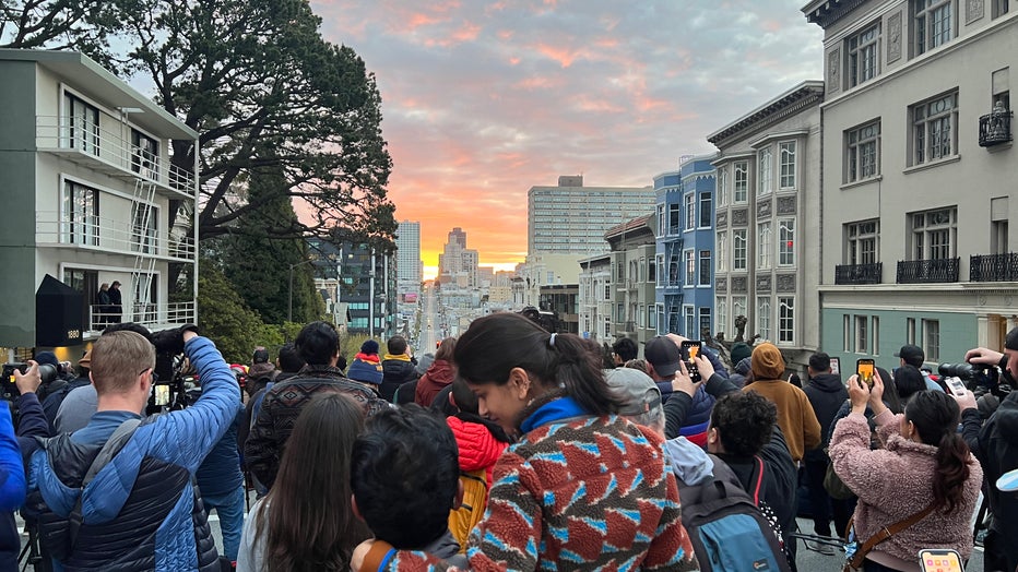 'California Henge' stuns crowds with epic San Francisco sunrise