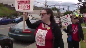 Oakland teachers' strike stretches into day 3