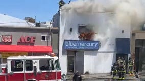 Crews battle 2-alarm commercial fire in San Francisco