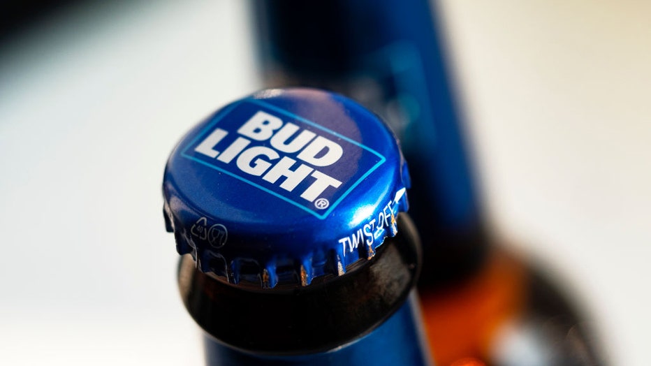 Bud-Light-bottle.jpg
