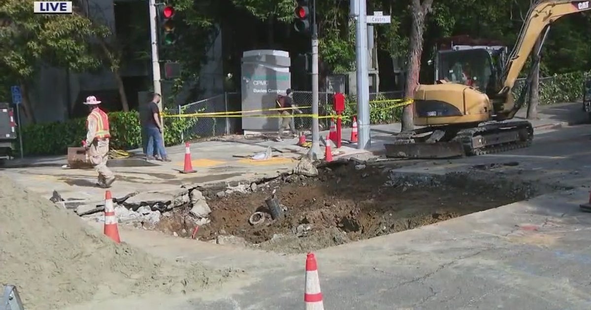 San Francisco water main break forces evacuations | KTVU FOX 2