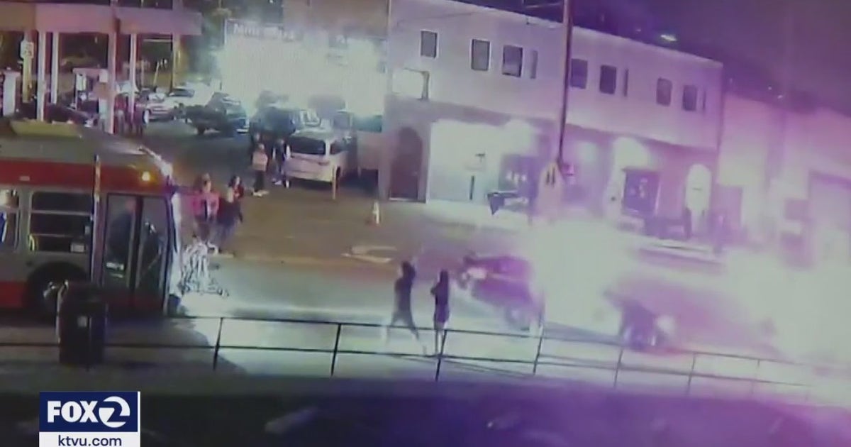 12 injured in 2 San Francisco weekend shootings | KTVU FOX 2