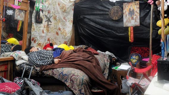 San Jose leader to spend night in homeless shelter