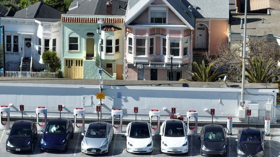San Francisco hits milestone for sale of electric vehicles, hybrids